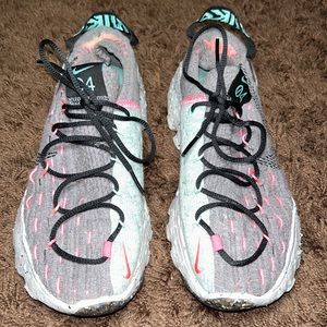 🔥Nike Space Hippie 04 - Women’s 7
